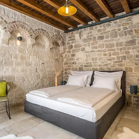 Bella Notte Di krevet i doručak Split