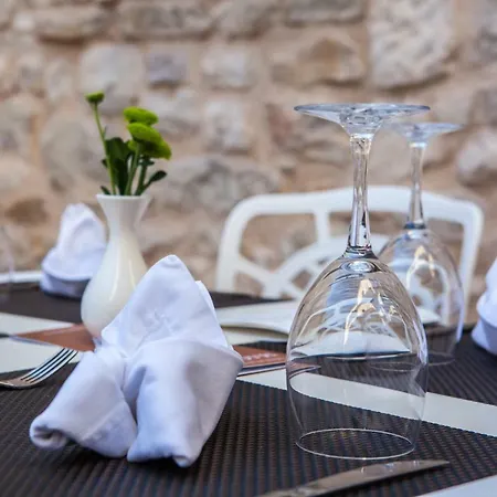 Bella Notte Di Oda ve Kahvaltı Split