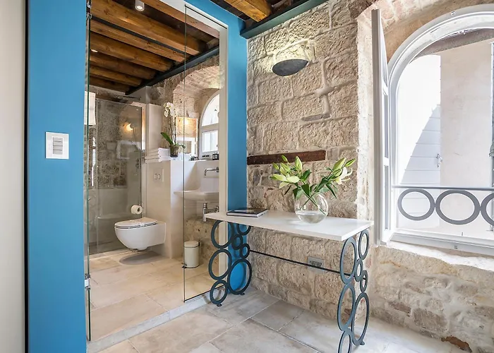 לינה וארוחת בוקר Bella Notte Di ספליט